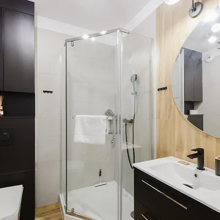 Apartament Fiqus Marcelin Deluxe By Bookinghost Poznań