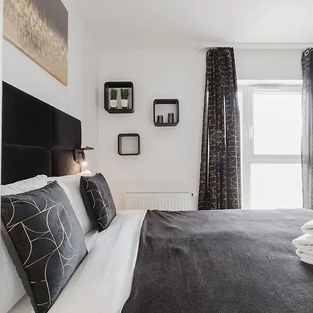 Fiqus Marcelin Deluxe By Bookinghost Apartament Poznań