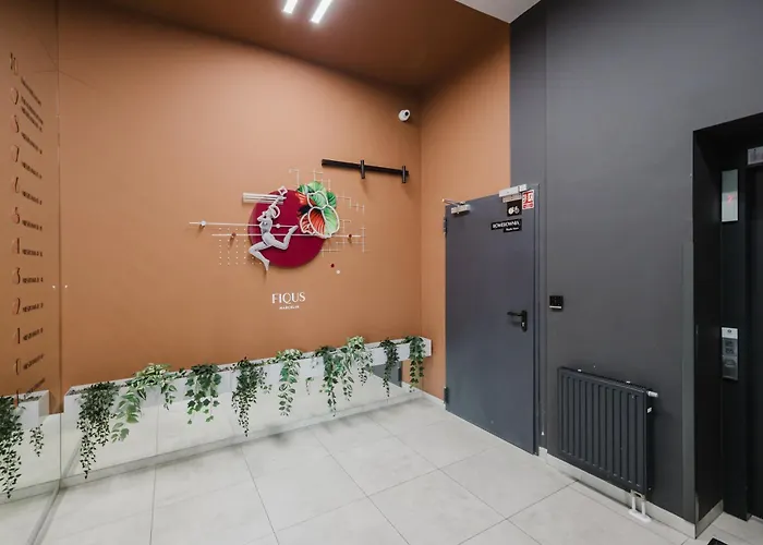 Fiqus Marcelin Deluxe By Bookinghost Daire